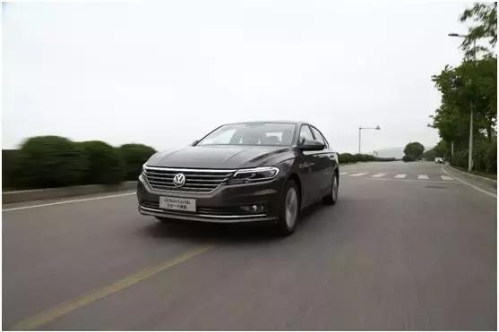 卖得最好的大众轿车 比卡罗拉、轩逸好看N倍 百公里油耗低至5.4L