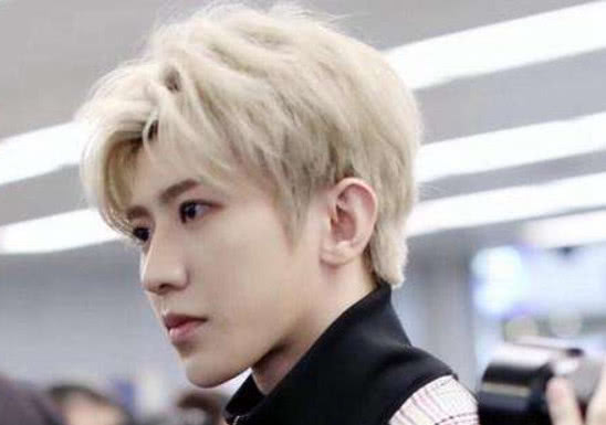 蔡旭坤发微博4个字,粉丝强行补脑,众网友不淡