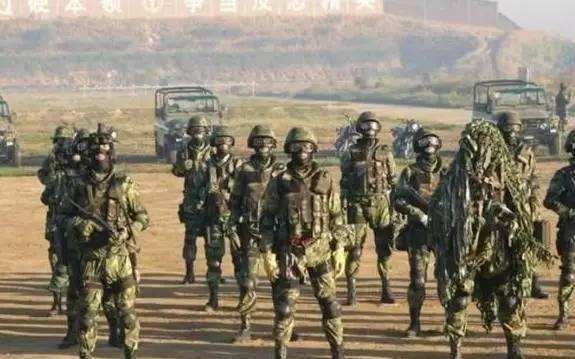 美国海豹突击队全军覆没，震惊各国！外媒：与中国有关！