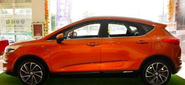 吉利帝豪gs降价10000，全系8.38万起