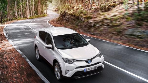 蝉联全球最好卖SUV丰田，RAV4 2017年热销破80万辆