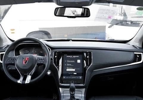 全球销量的排行都挤进了前五名，可谓红极一时