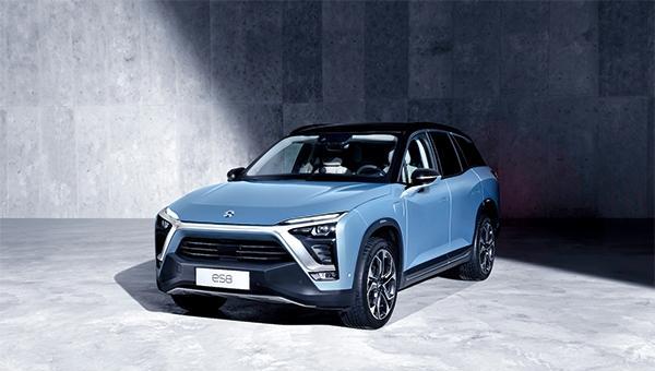 PK：未来与现在的碰撞——蔚来ES8 VS 丰田汉兰达