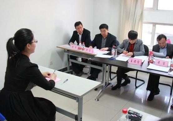 面试官:老员工问工资,你怎么委婉拒绝?专科生