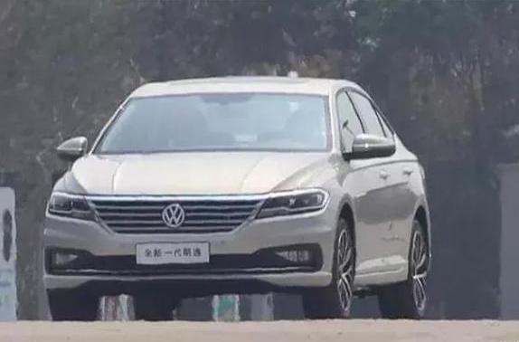 全新朗逸路试曝光，基于MQB平台搭载，5月份将上市