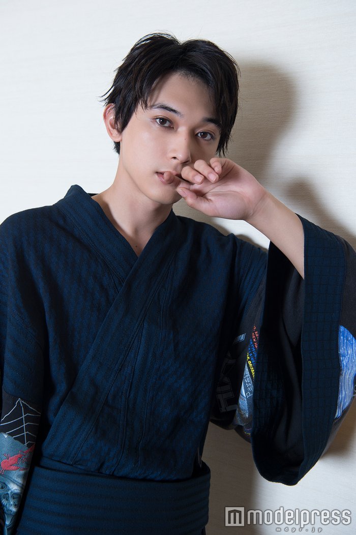 冲神--三次元版桥本环奈和吉沢亮都太好看了呀