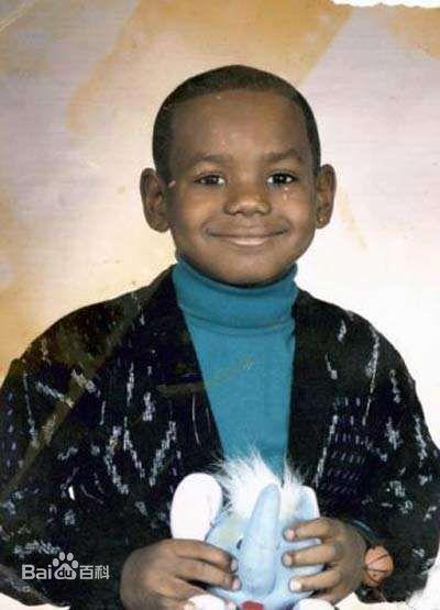 当年球探是怎么评价勒布朗.詹姆斯的?