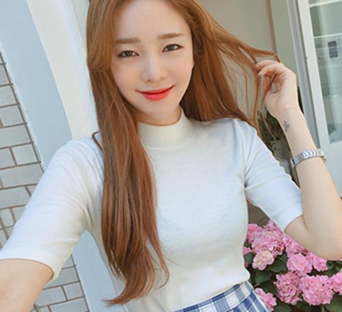 终于找到了几款显胸大的紧身衣, 胸小的女生也能有c杯