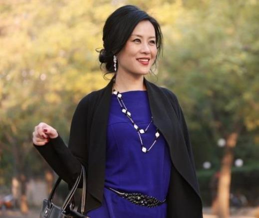 她被称国际影星,演技超孙俪,与外国丈夫结婚