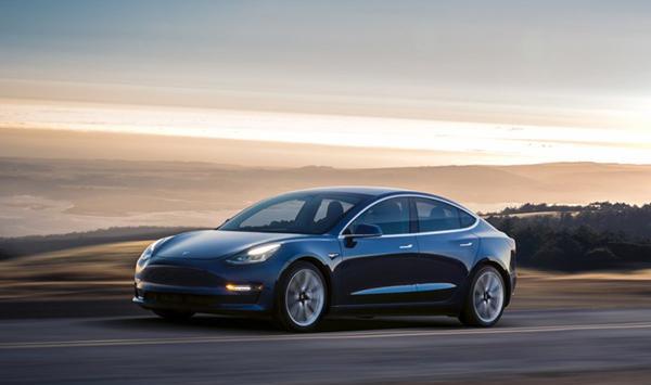 这款车上市，我果断放弃大众CC和奥迪A4L，别人都夸我有眼光