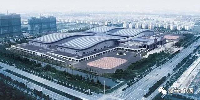 佳乐考斯特自动挡房车亮相昆山房车旅游文化博览会!国庆走起!
