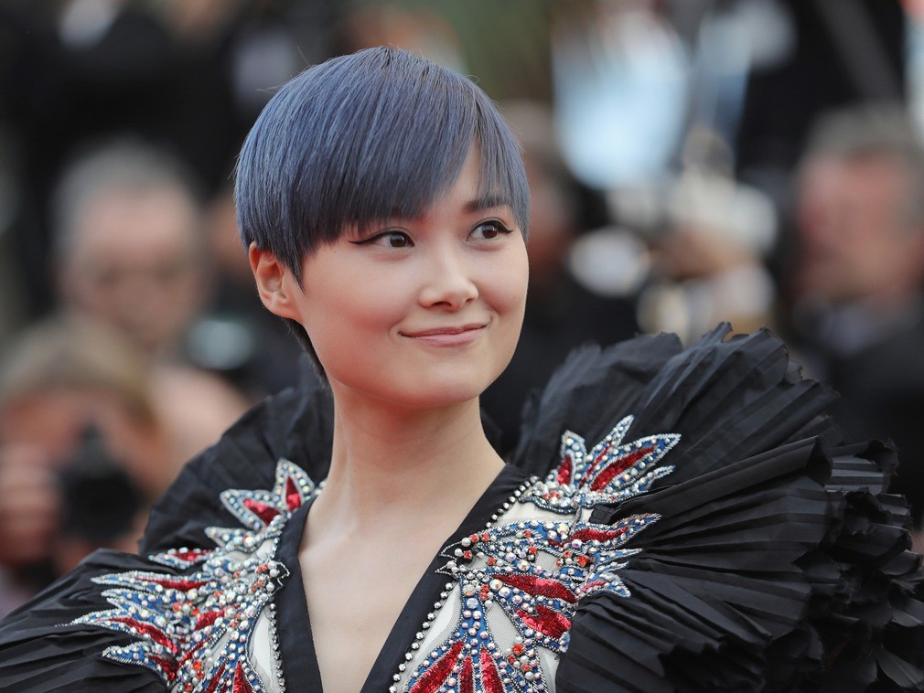 中国电影节走红李宇春等戛纳插曲开幕毯电影《财神到》女星)图片