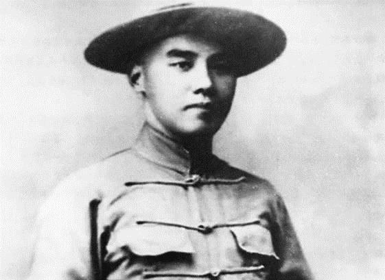 袁世凯罕见照:袁世凯大儿子仪表堂堂,年轻时候