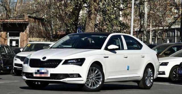 性价比最高的中级车，降3万后只比速腾贵1万，比迈腾实惠