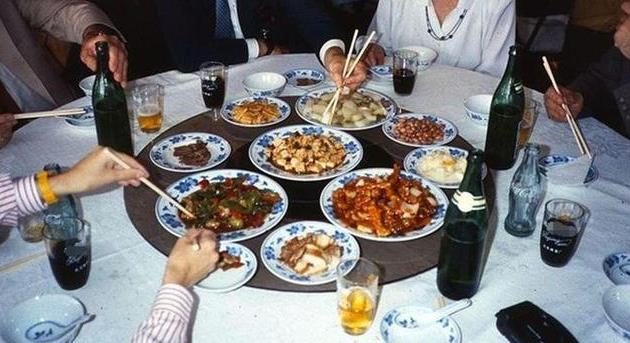 一位中国生活十年的外国网友,评价中餐:拥有世