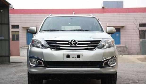 仅26万, 进口硬派7座SUV, 2.7L配四驱