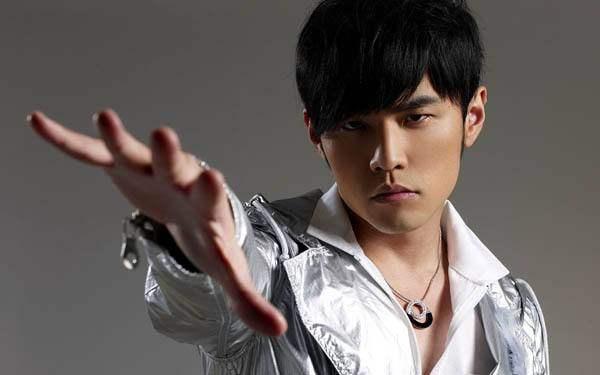 周杰伦把胸肌写进新歌歌词遭吐槽,回应:难道你