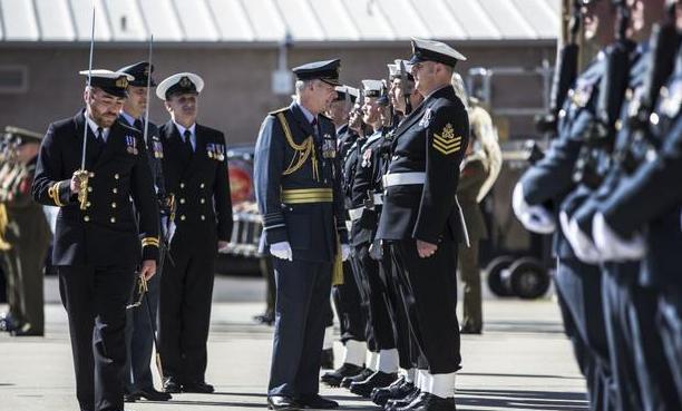 五大常任理事国中最弱的国家,国力不断减弱,可