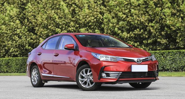 全球四大销量神车, 排名第二的是一辆货车!