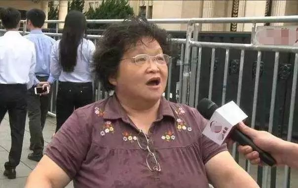 幽默:关于无人超市,这位大妈的回答火了!