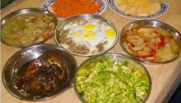 都说潜艇兵伙食最好,为何上岸都拼命吃蔬菜,看完有点心酸!