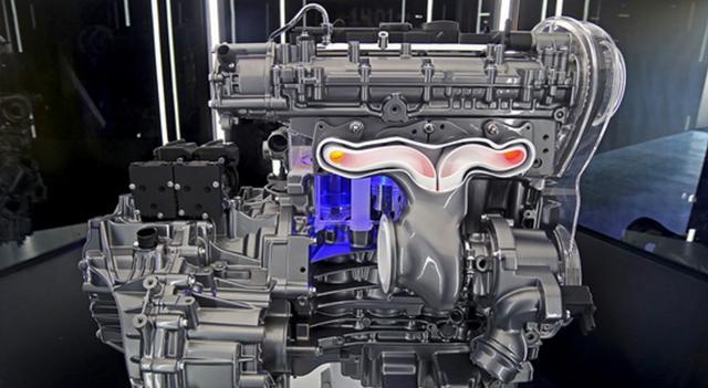 领克01向高端迈进的这一步算是真正地站稳了。