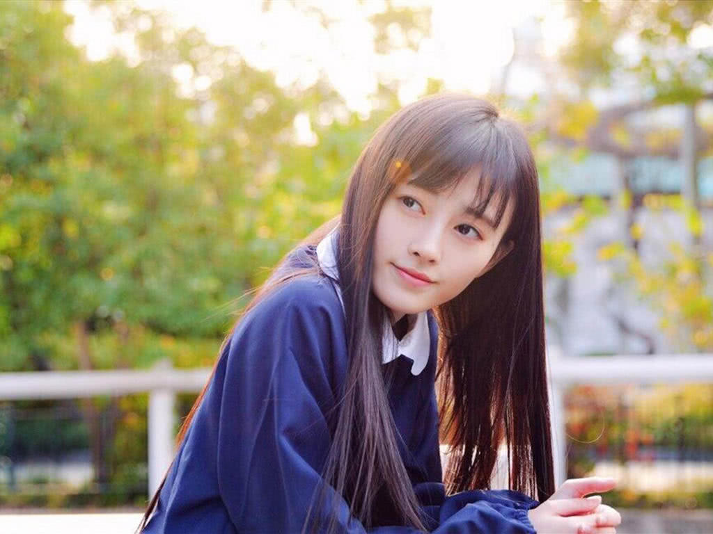 四千年美女鞠婧祎,她最满意的一组图片,最后一张婚纱照美翻