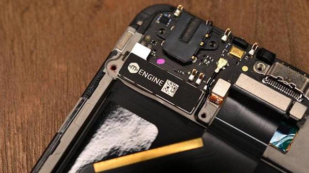 媲美iPhone级触感反馈,HTC U12+为何效仿魅族