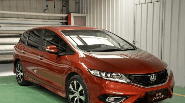 仅售13万, 号称本田最美的车型, 宝马奔驰也得靠边站