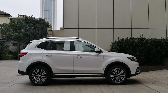 荣威eRX5半年用车报告出炉，开车上下班居然比乘地铁省钱