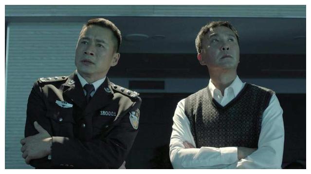 么这些地方的市委书记是和县委书记一个级别?