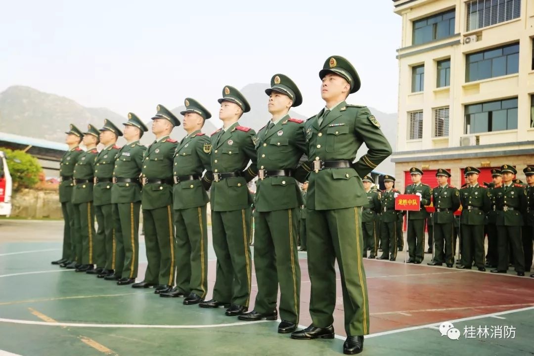 铮铮铁骨展雄风 | 桂林消防队列会操,要的就是这