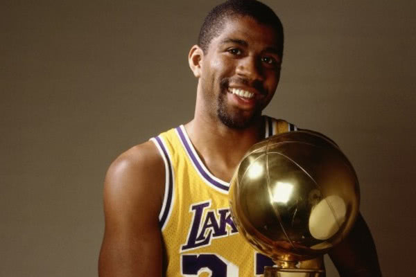 NBA中身价最高的4位球员,科比垫底