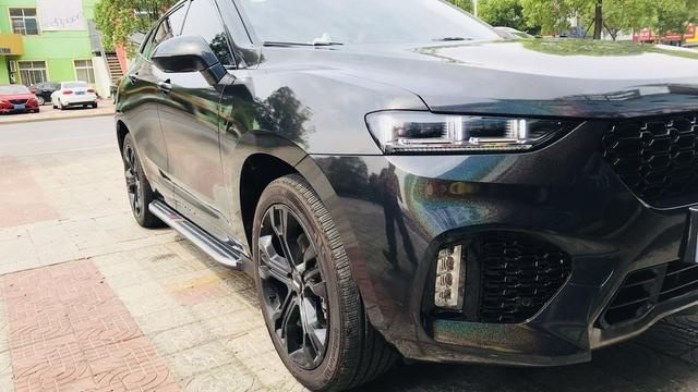 车声缘潍坊汽车音响改装旗舰店长城VV7镭射黑车身改色贴膜酷炫美