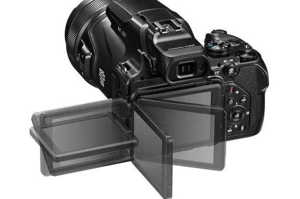 尼康的P1000拍月神器发布了,从83倍提升到了