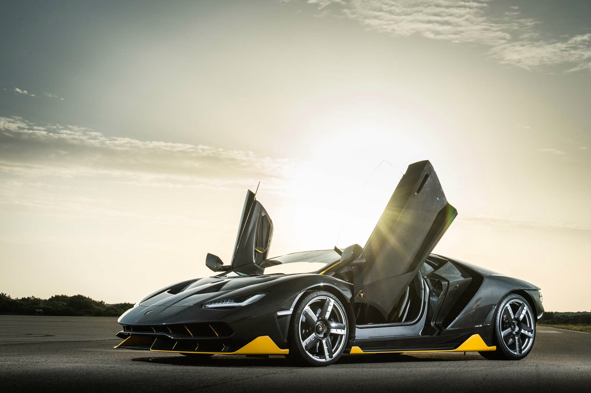 兰博基尼史上最为极致的敞篷超级跑车--Aventador J_汽车图库_中华汽车网校