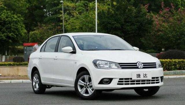 豪华车型的车子是超跑面世出道