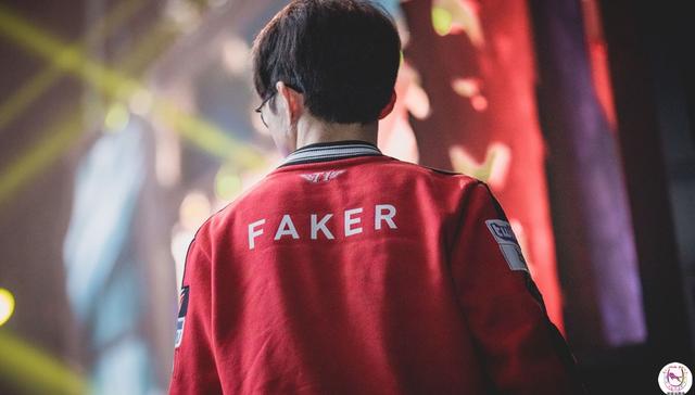 SKT放弃Faker惨遭吊打!新中单瑞兹辣眼睛