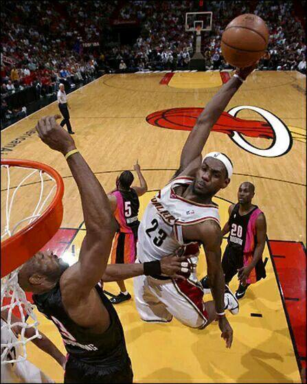 盘点nba史上的十位飞人, 他们的招牌扣篮你记得多少?