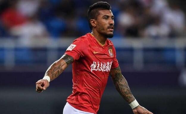 决赛五佳球评选,保利尼奥遥遥领先,球迷:投票不