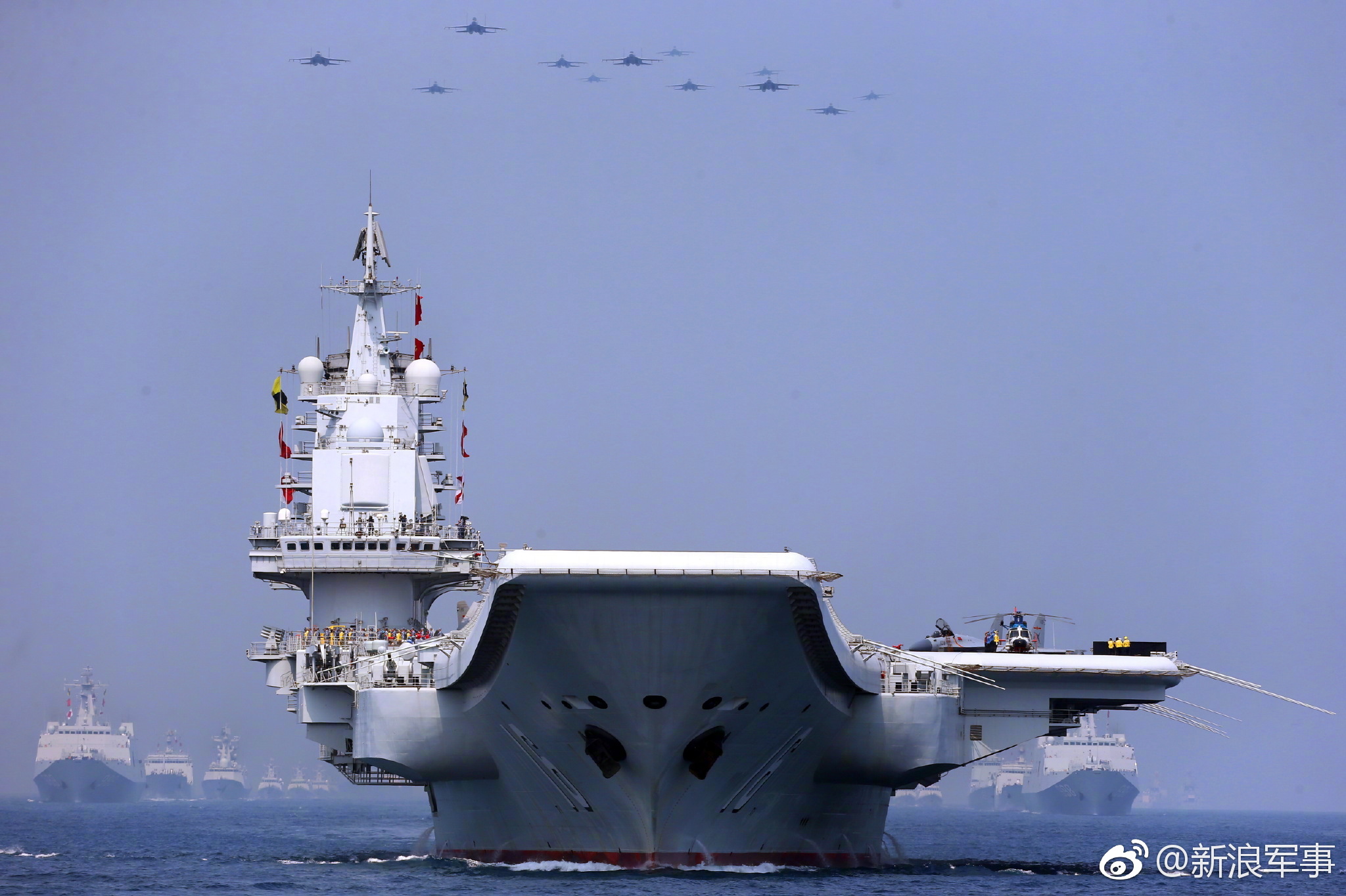 南海大阅兵受阅舰艇最全解读:都有这些战舰_新浪看点