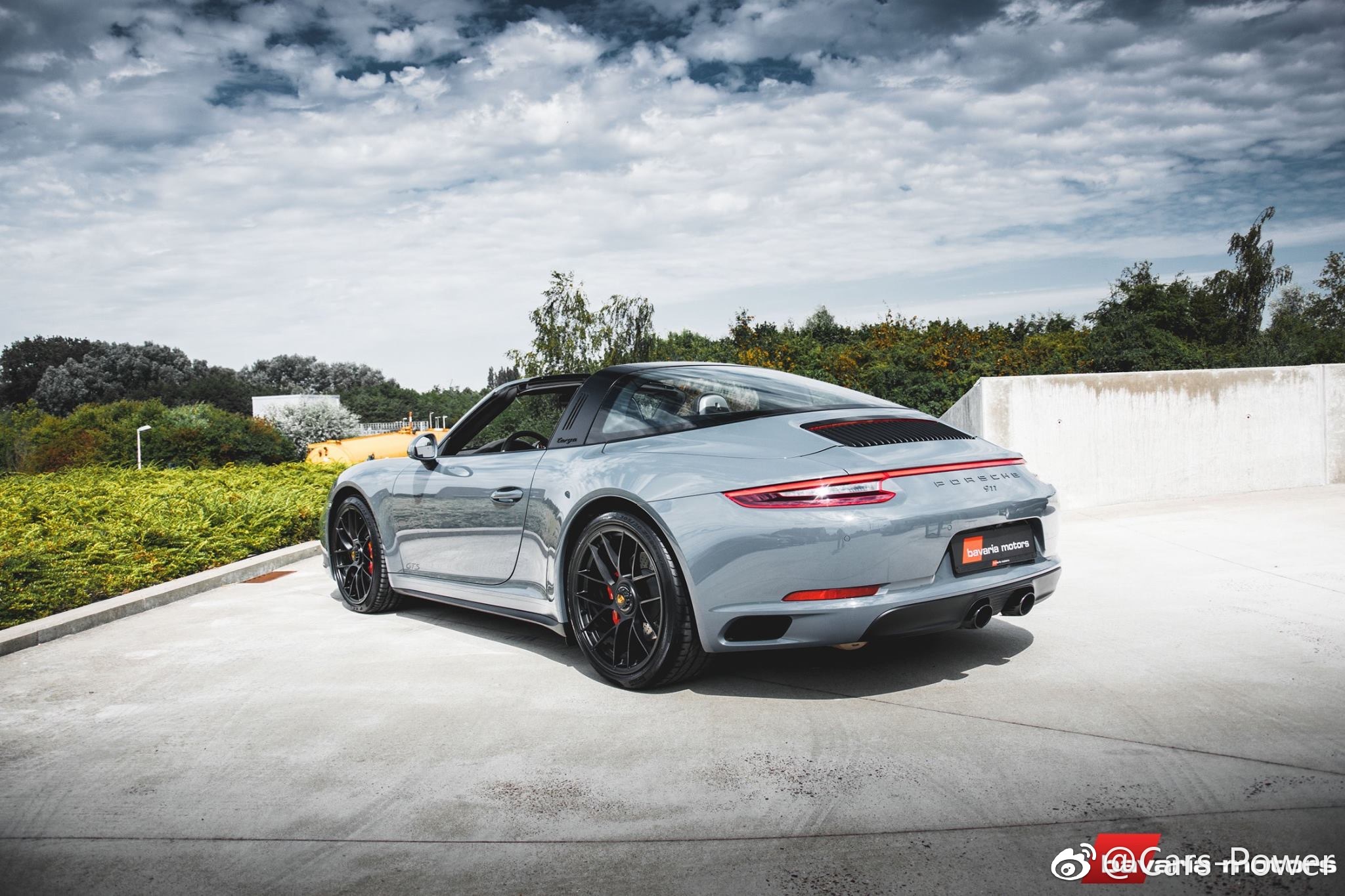 水泥灰-保时捷 911 991 Targa 4 GTS