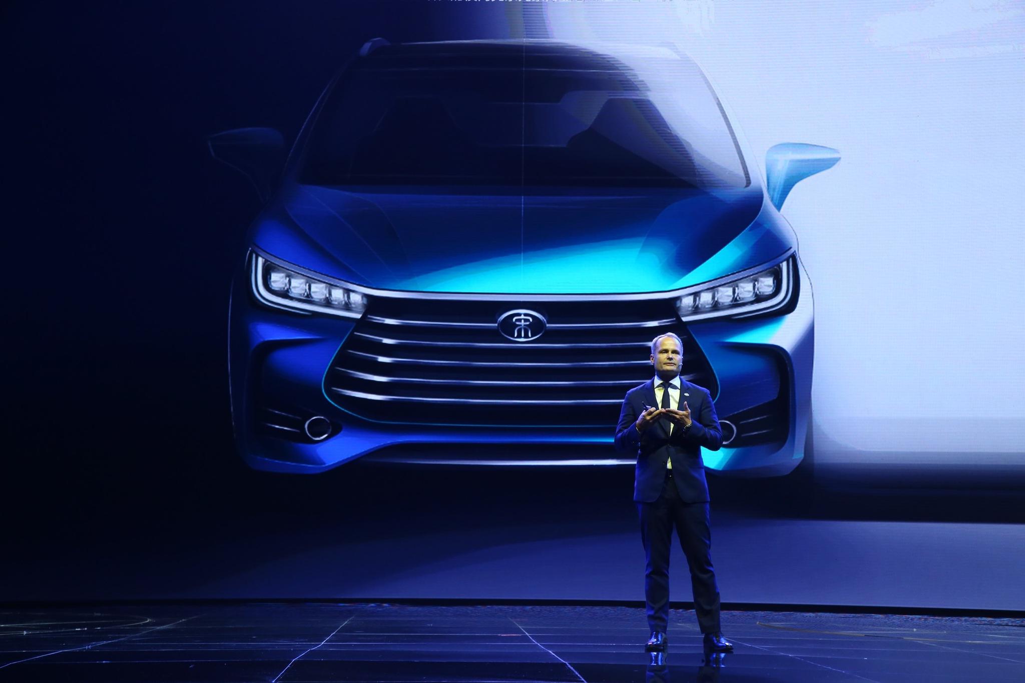 比亚迪跟特斯拉谁的电池技术好?