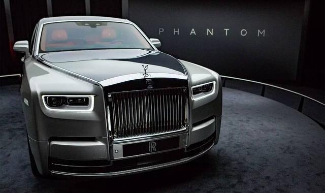《快讯》奢华与科技并存！劳斯莱斯最新幻影发布！