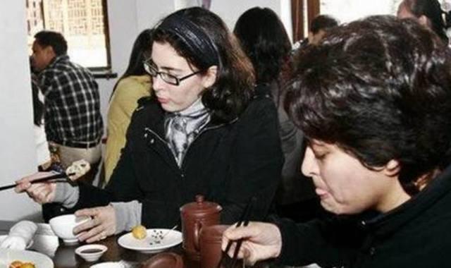 你还在羡慕外国人的生活, 而外国人想移民到中