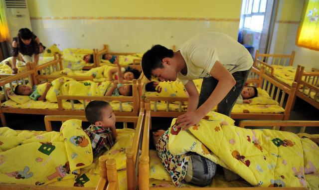 我为幼师正名:若不是出于对孩子们的热爱,这条