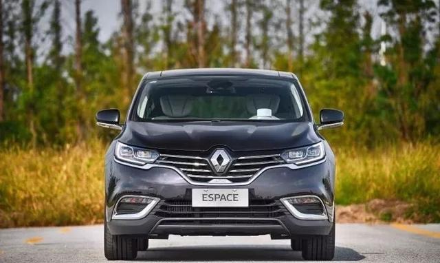 两度抢先试｜国内MPV市场蜂拥，而我却要为这个外来和尚打call