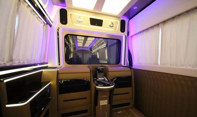 错过iPhone X也不能错过的二手车-奔驰斯宾特