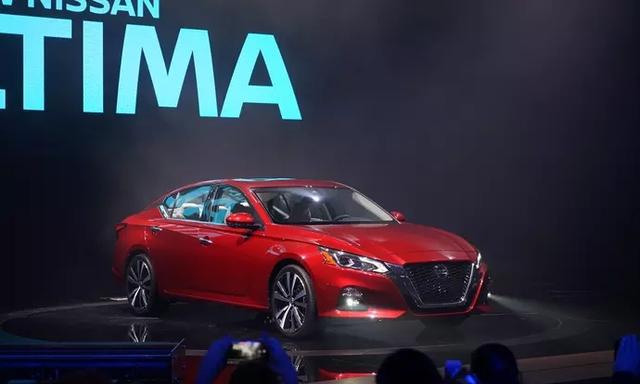 紧跟时代步伐 日产全新一代天籁亮相