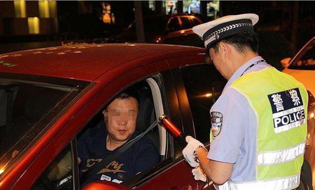 酒驾被拘留15天,在拘留所每天都做什么?说出来